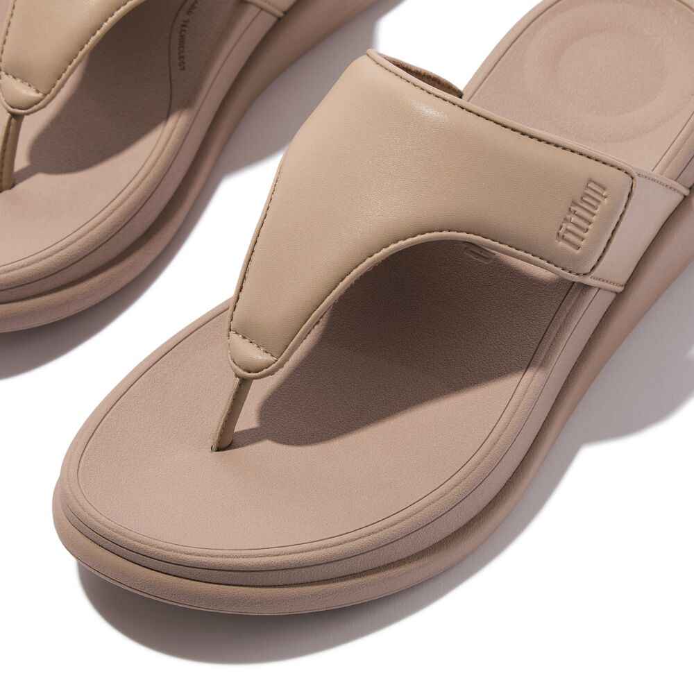 IW1-B41 F-Mode Go Adjustable Flatform Toe Post Sandals - שחור סנדלי נשים