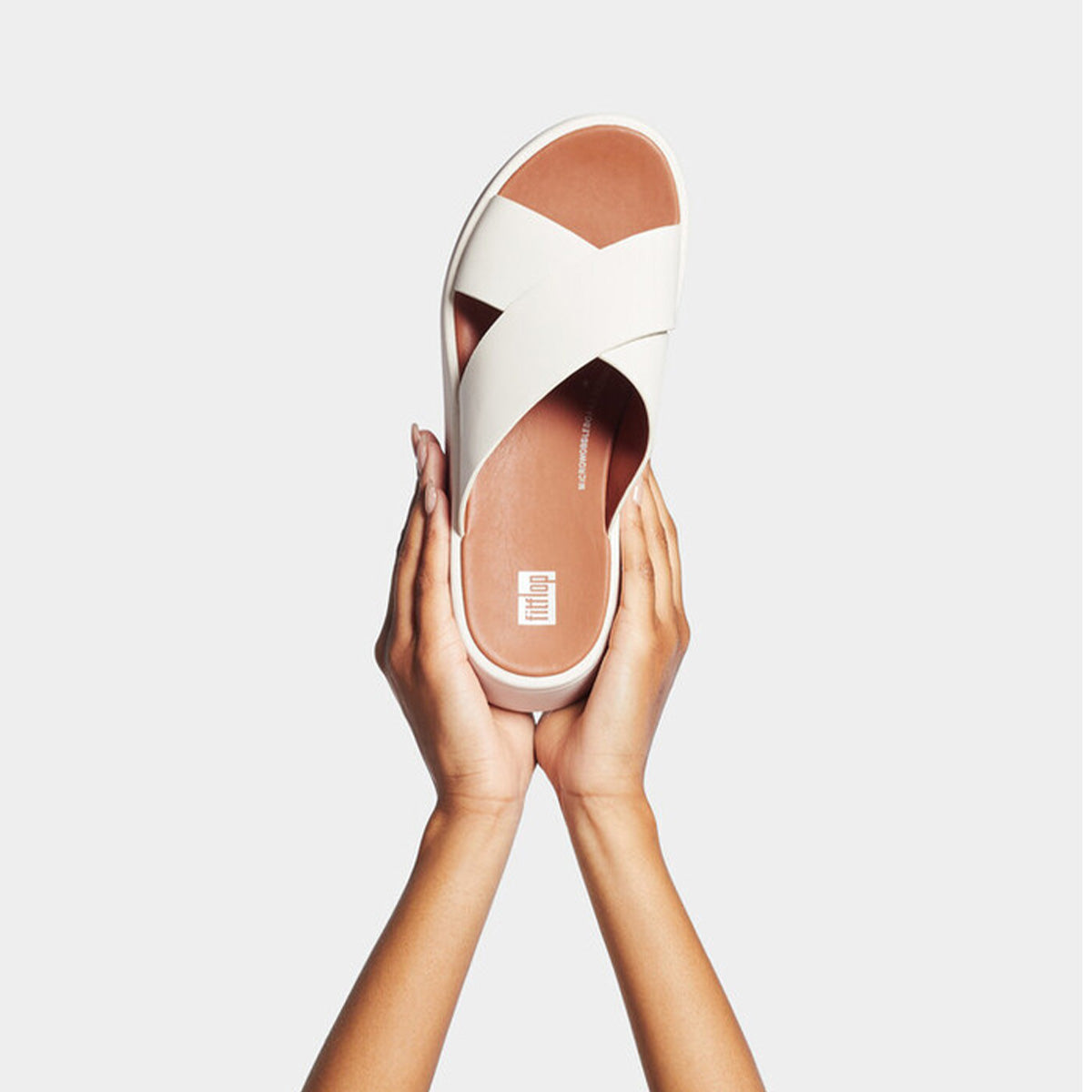 Fit Flop F-Mode Flatform Cross Cream כפכפי פיט פלופ