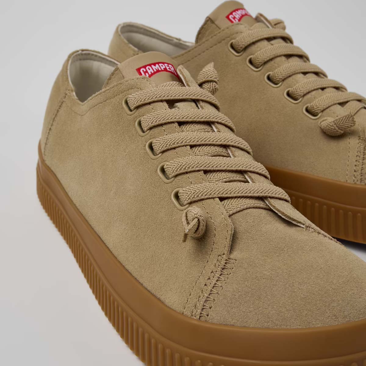 Camper Peu Roda Beige Nubuck Sneakers for Men סניקרס קמפר לגברים