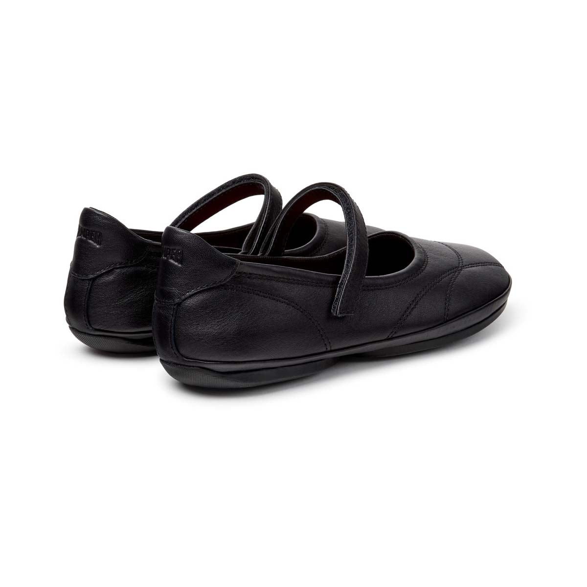 Camper Right Nina Black Leather Ballerinas נעלי בובה קמפר לנשים