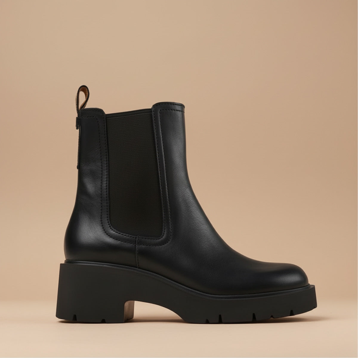 Camper Milah Black Leather Ankle Boots for Women מגפי קמפר לנשים