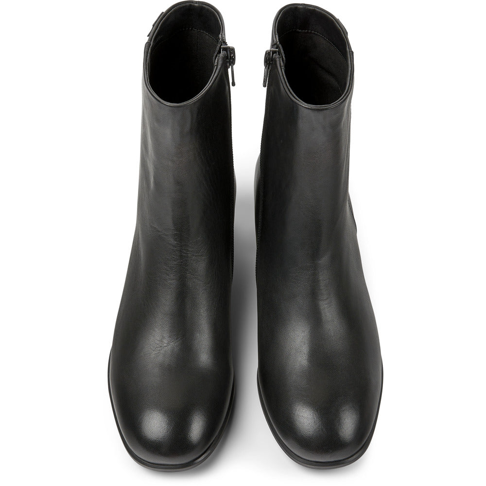 Camper Katie Black leather ankle boots מגפי נשים