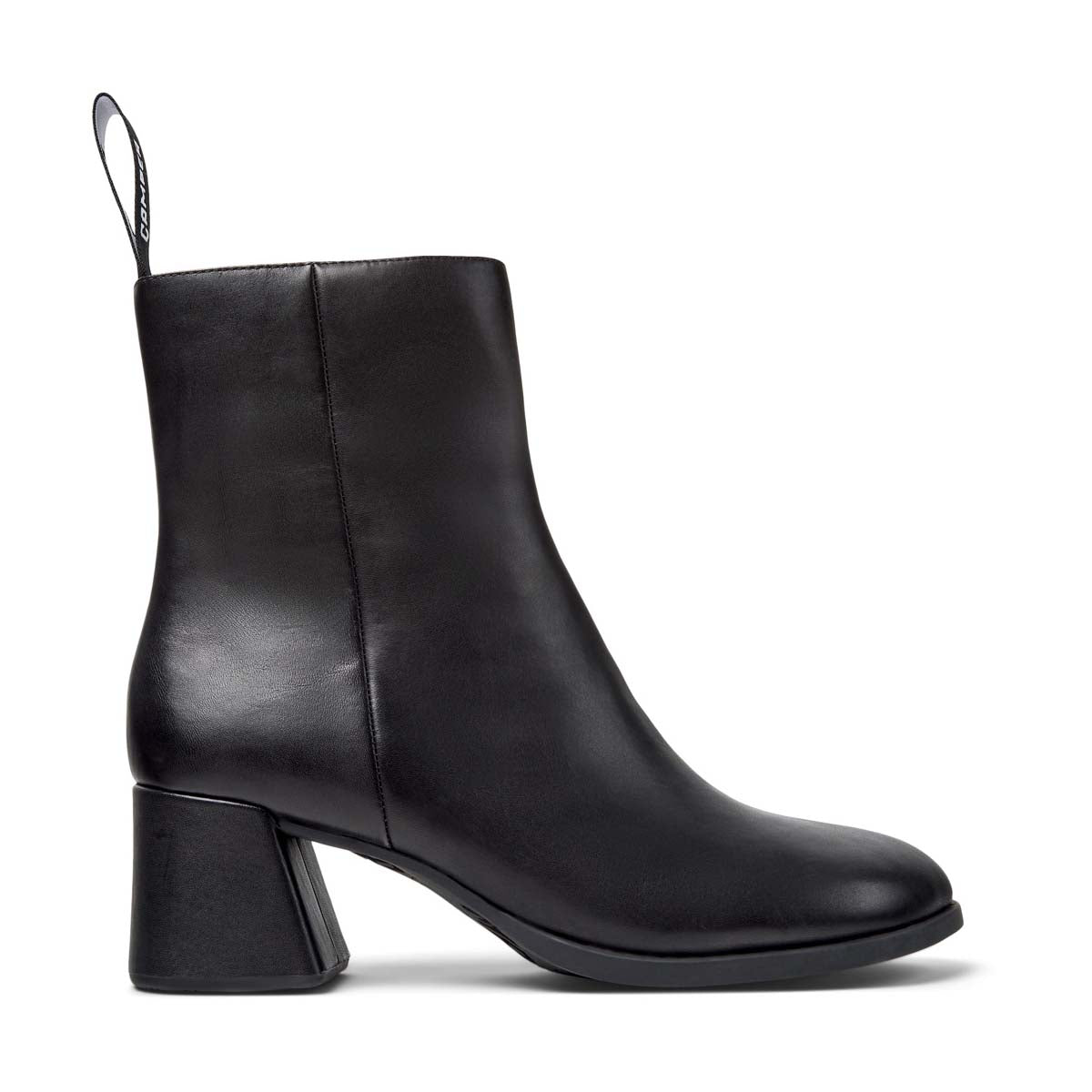 Camper Kora Black Leather Ankle Boots מגפי קמפר לנשים
