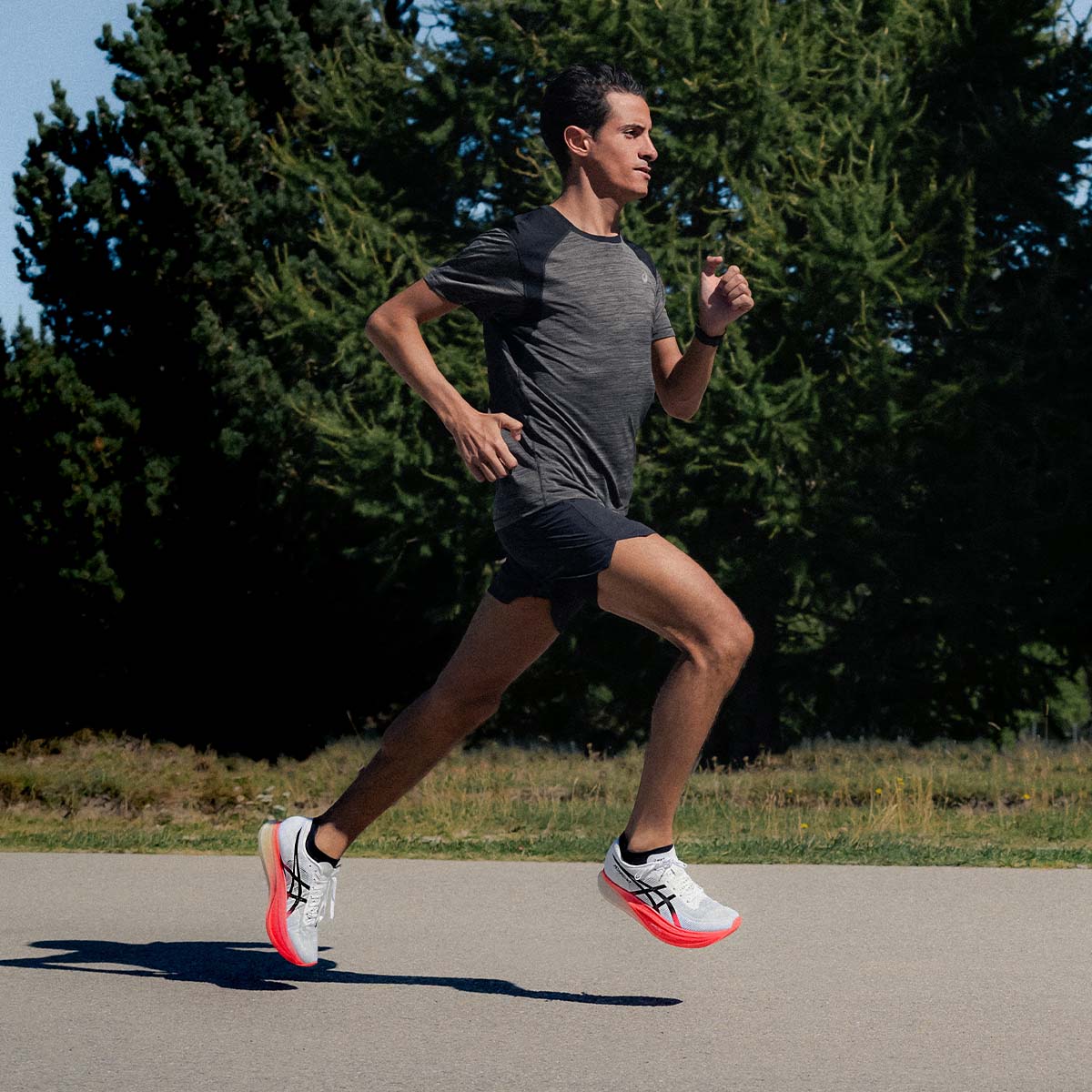 Asics Metaspeed Sky+ Unisex White Black נעלי אסיקס מטה ספיד סקיי+ יוניסקס