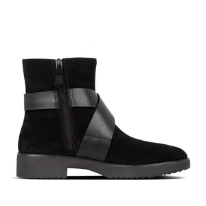 Fit Flop Mona Buckle Suede Ankle Boots Black מגפי פיט פלופ