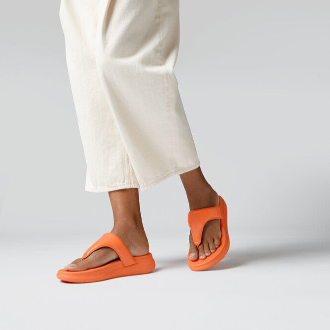 Fit Flop F-Mode Go Adjustable Flatform Toe Post Sandals Satsuma סנדלי נשים פיט פלופ