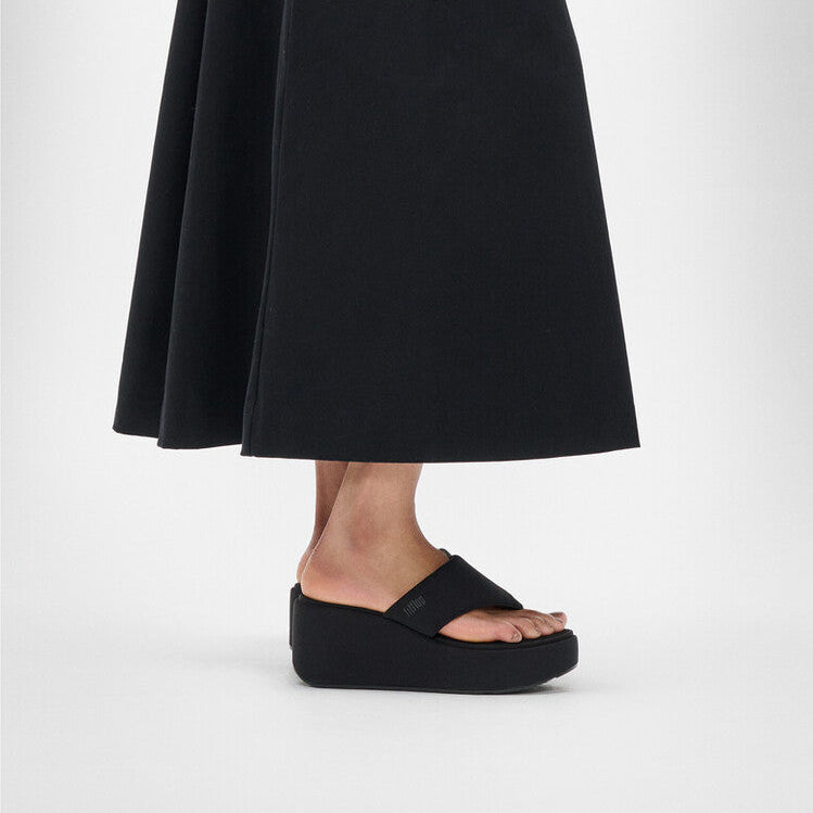 Fit Flop Platfforms Wedge Toe Post Sandals All Black פלטפורמה וודג`ס טו פוסט שחור
