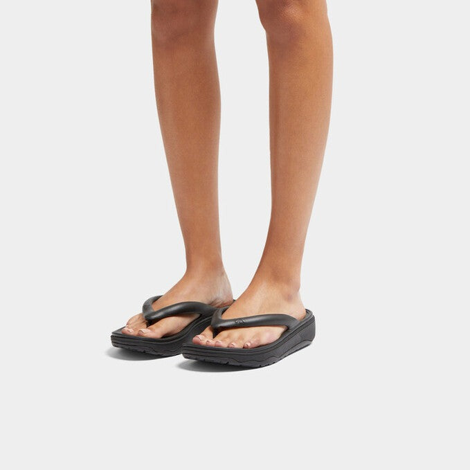 Fit Flop Relieff Recovery Toe-Post Sandals Black כפכפי פיט פלופ