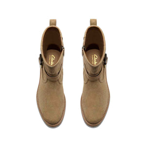 Clarks 26182890 Nella Mid Dark Sand מגפי נשים קלארקס