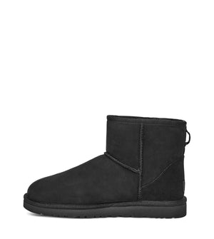 UGG Classic Mini Black מגפי גברים קלאסיק מיני שחור