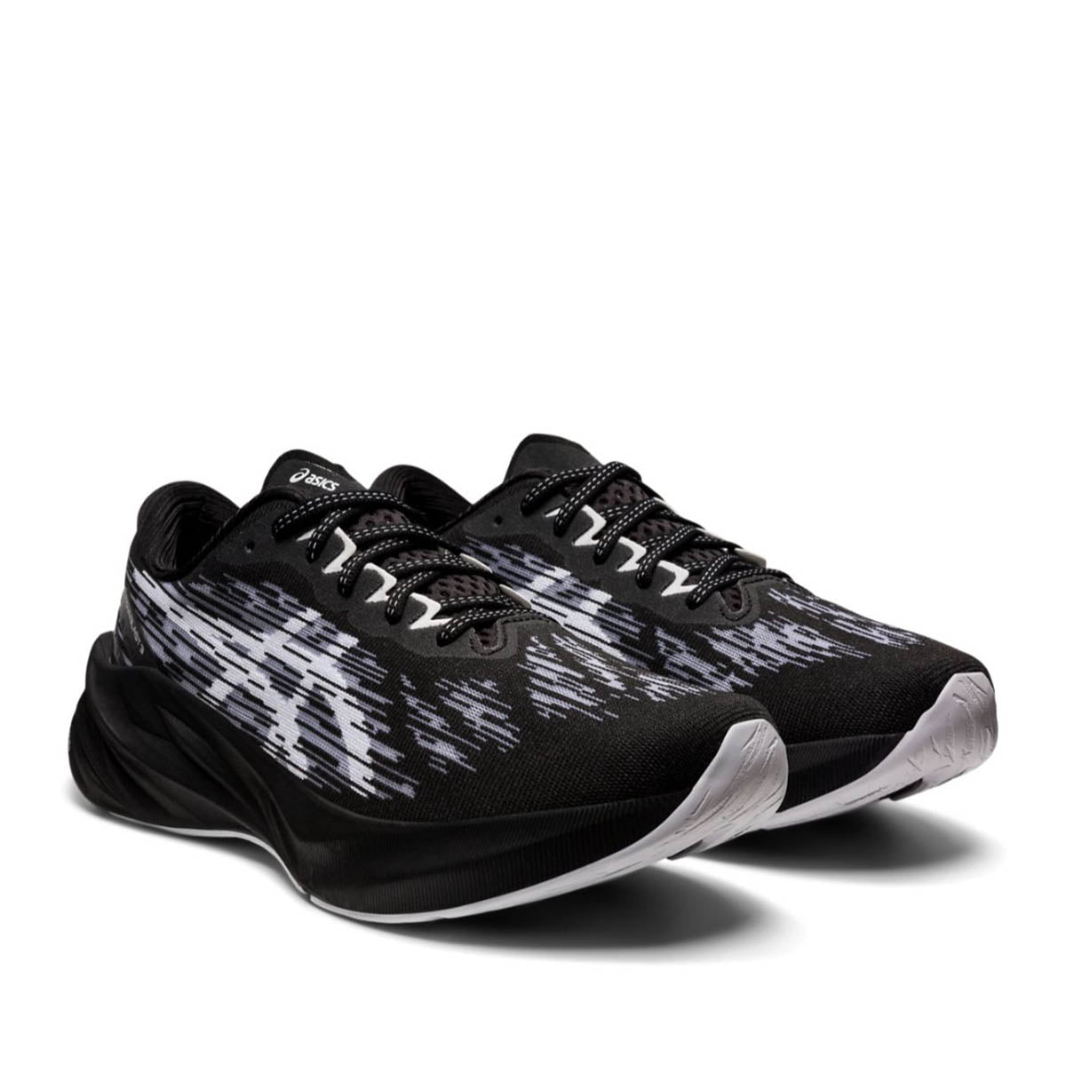 Asics Novablast 3 Men Black White אסיקס נובה בלאסט 3 גבר