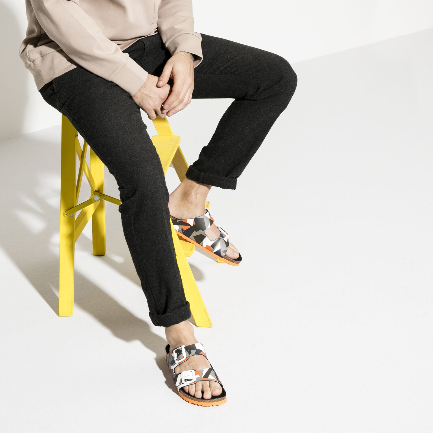 בירקנשטוק -  כפכפי אריזונה מולטי גרפיק כתום Birkenstock