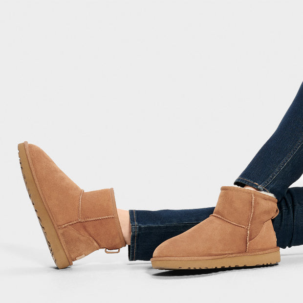 UGG Classic Mini Chestnut מגפי נשים קלאסיק מיני חום