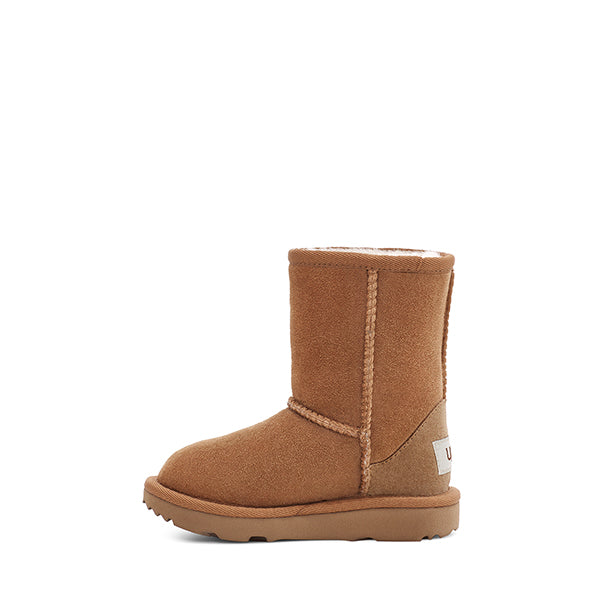 UGG Classic II Chestnut קלאסיק II  מגפי תינוקות חומים
