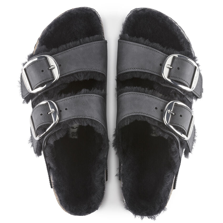 Arizona Big Buckle Shearling Black בירקנשטוק כפכפי נשים אריזונה אבזם גדול עם פרווה