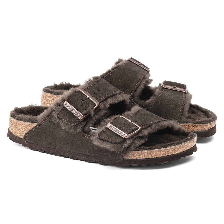 Birkenstock Arizona Fell Mocca בירקנשטוק כפכפי נשים אריזונה עם פרווה
