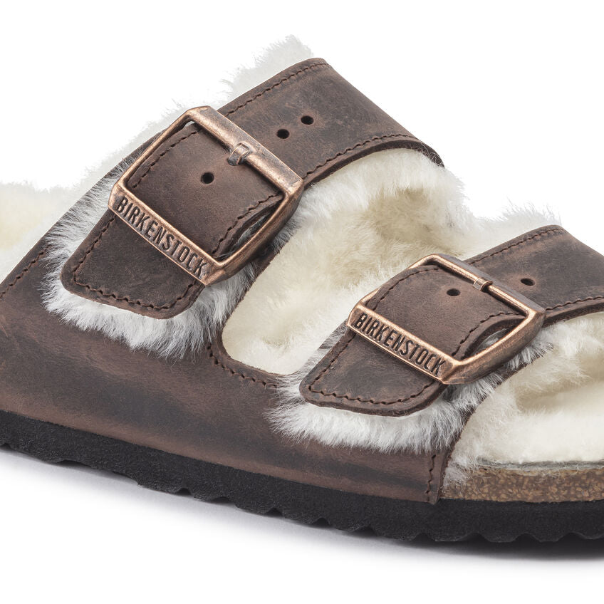 Birkenstock Arizona Fell Habana בירקנשטוק כפכפי נשים אריזונה עם פרווה
