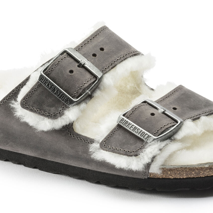 Birkenstock Arizona Fell Iron בירקנשטוק כפכפי נשים אריזונה עם פרווה