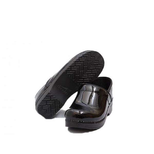 נעלי דנסקו לנשים Dansko Professional Black Patent