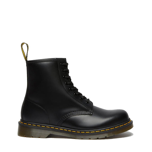 נעלי ד״ר מרטינס Dr. Martens Boot Smooth Black 1460