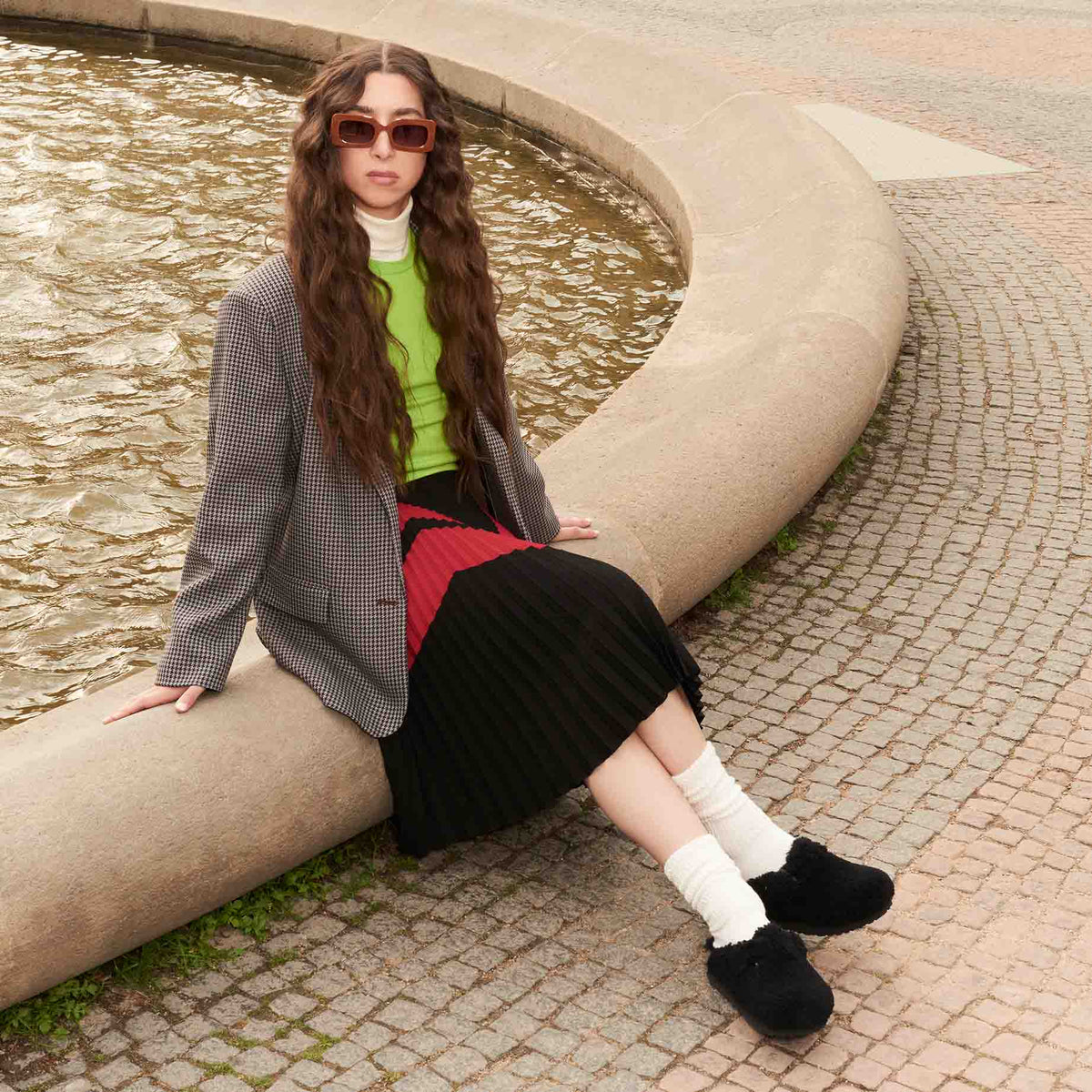 Birkenstock Boston Big Buckle Teddy Black בירקנשטוק בוסטון אבזם פרווה  נשים שחור