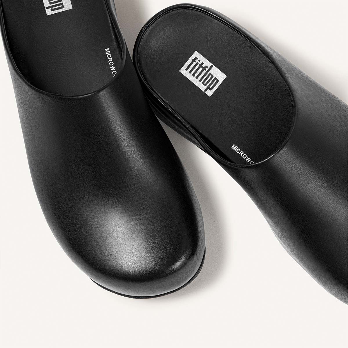 Fit-Flop Shuv Black Leather Women פיט פלופ לוטי שוב שחור נשים