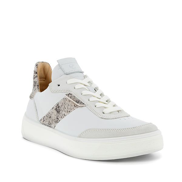 ECCO Street Tray W White Limestoneblack סטריט טריי לבן סניקרס נשים אקו