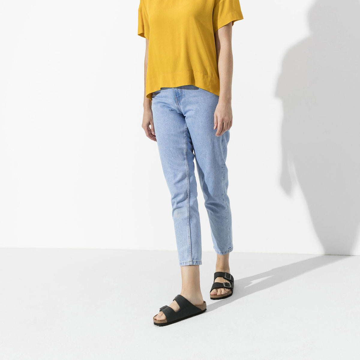 Birkenstock Arizona Oiled Leather Black בירקנשטוק כפכפי נשים אריזונה שחור