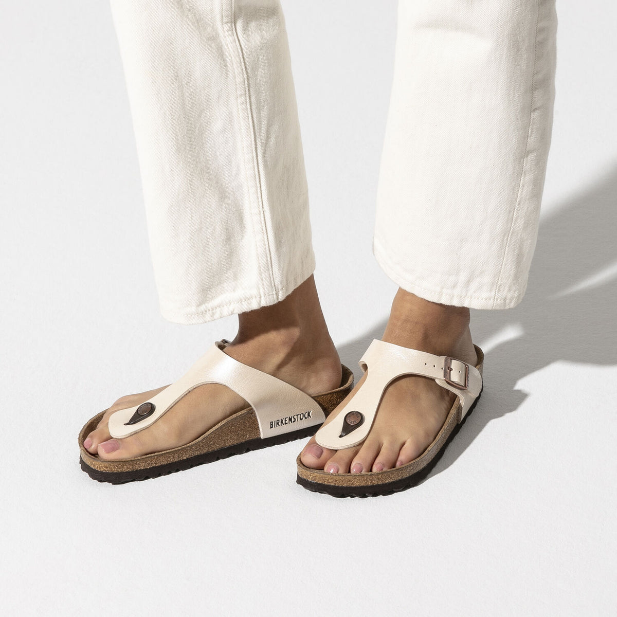 בירקנשטוק כפכפי נשים גיזה לבן פנינה Birkenstock Gizeh Pearl White (4532294189130)