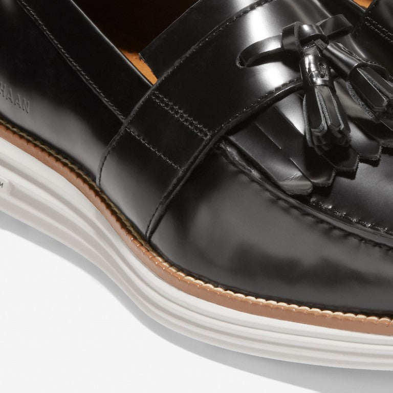 Cole Haan Originalgrand Kiltie Loafer Black White נעלי גברים קול האן