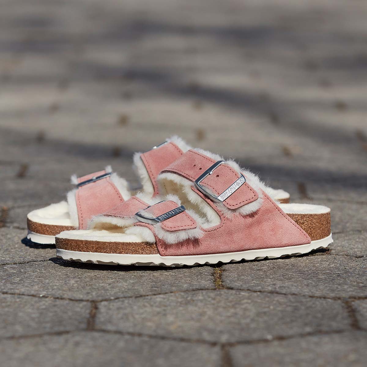 Birkenstock Arizona Fell Pink Clay בירקנשטוק כפכפי נשים אריזונה עם פרווה