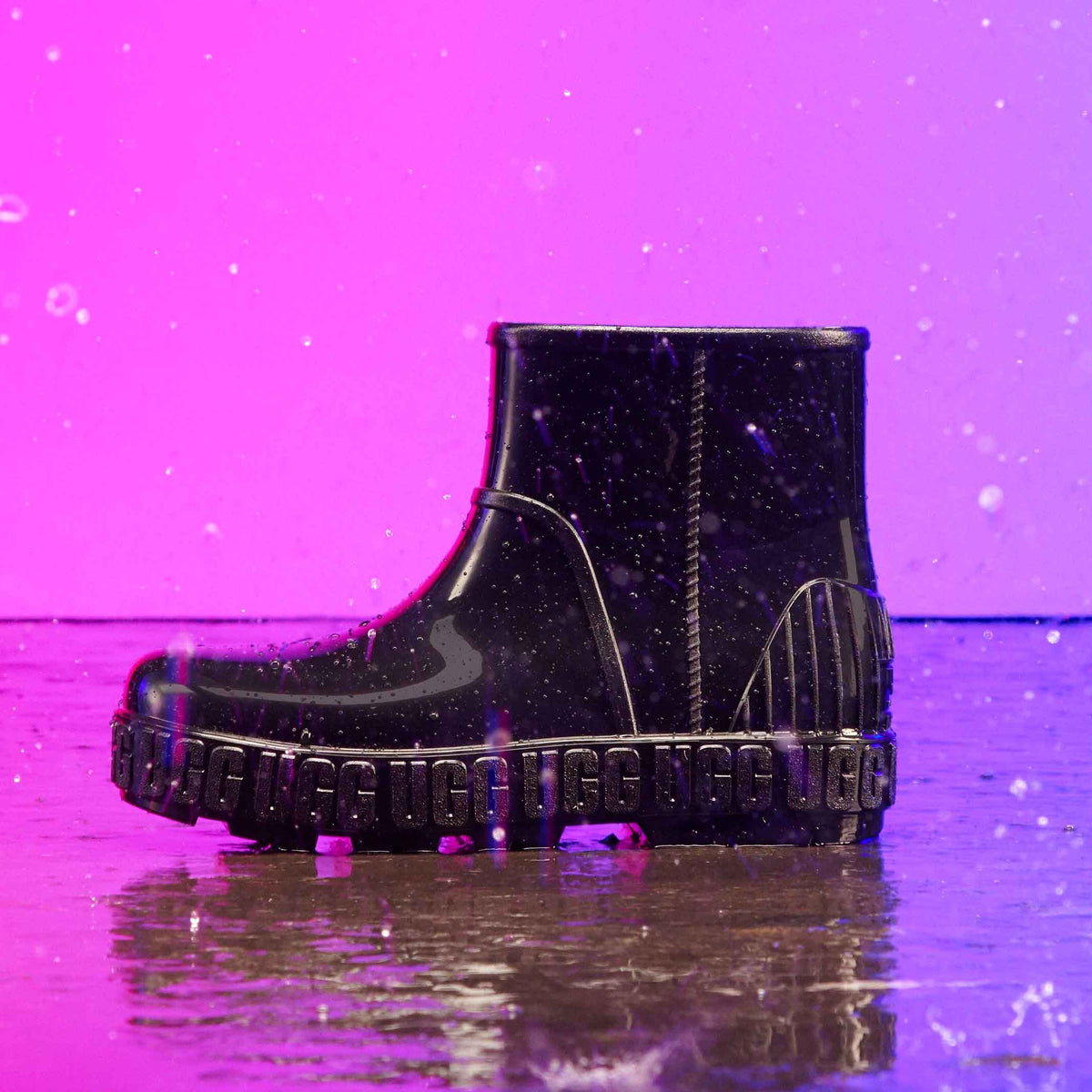 UGG Drizlita Black מגפי נשים דריזליטה שחור